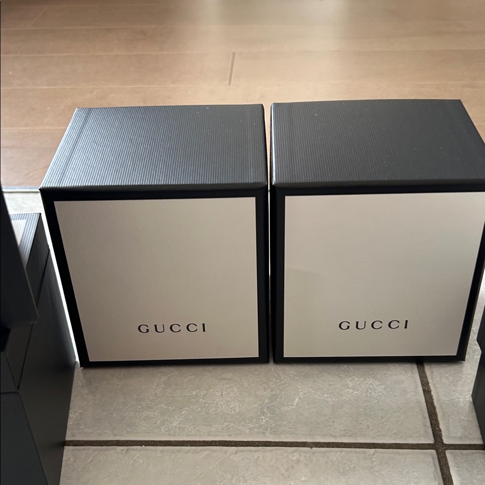 10 Gucci empty Boxes. In Perfect Condition. - Picture 5 of 14